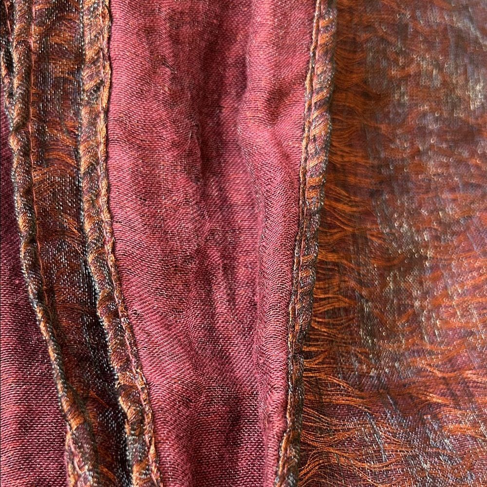 Table Runner - Picture 9 of 9